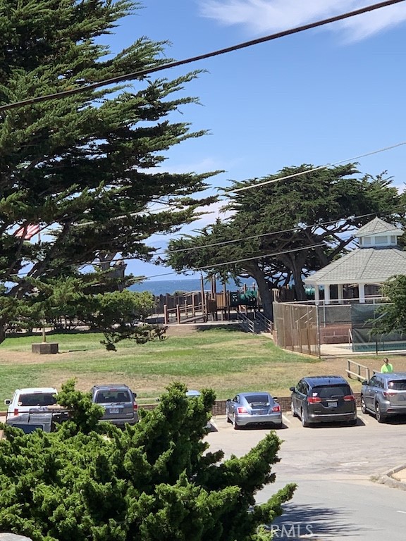 5574 Windsor Blvd, Cambria, CA 93428