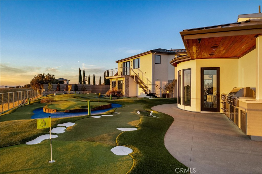 888 Camino Vina, Paso Robles, CA 93446