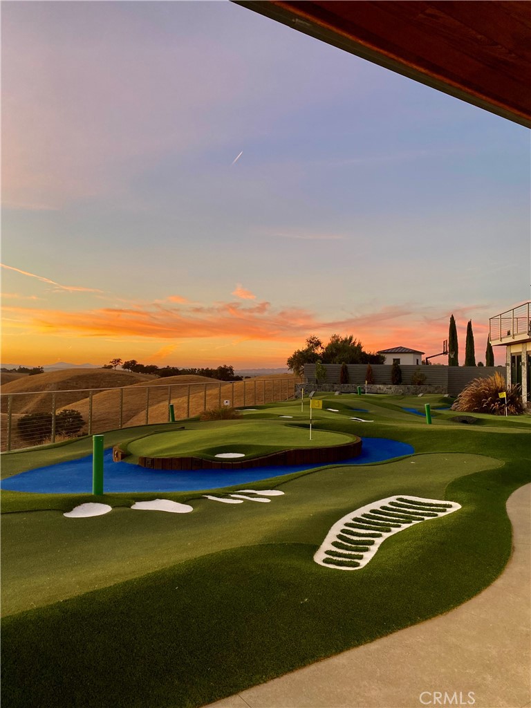 888 Camino Vina, Paso Robles, CA 93446