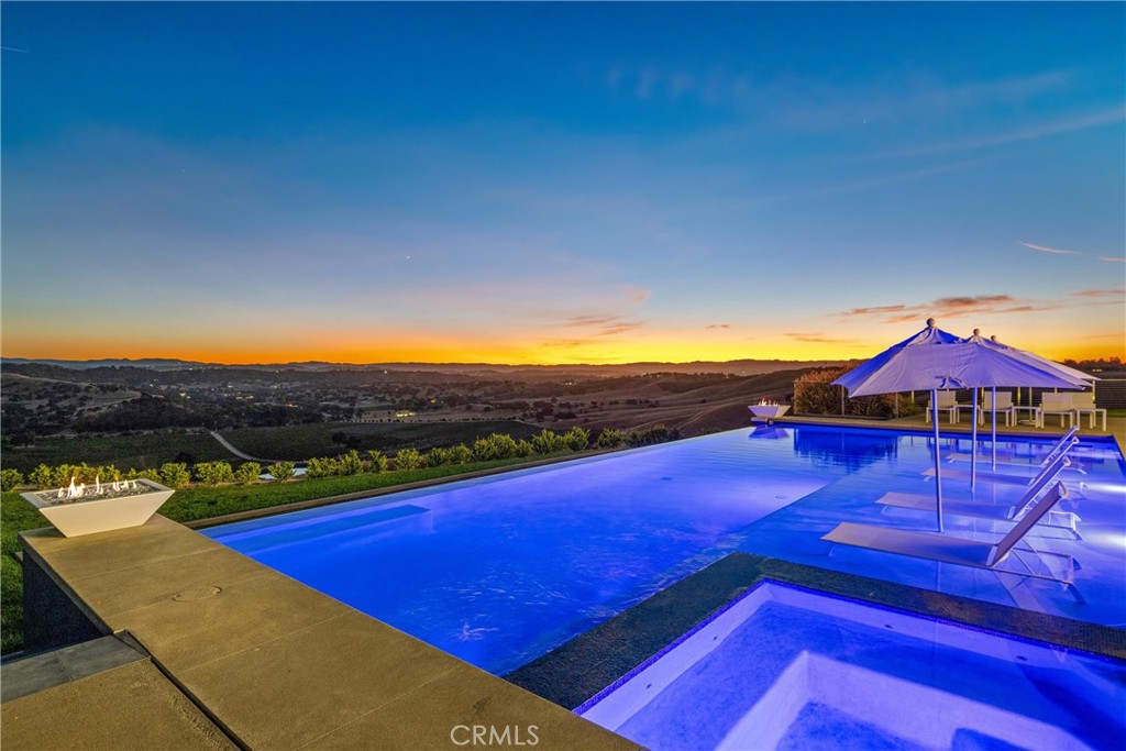 888 Camino Vina, Paso Robles, CA 93446