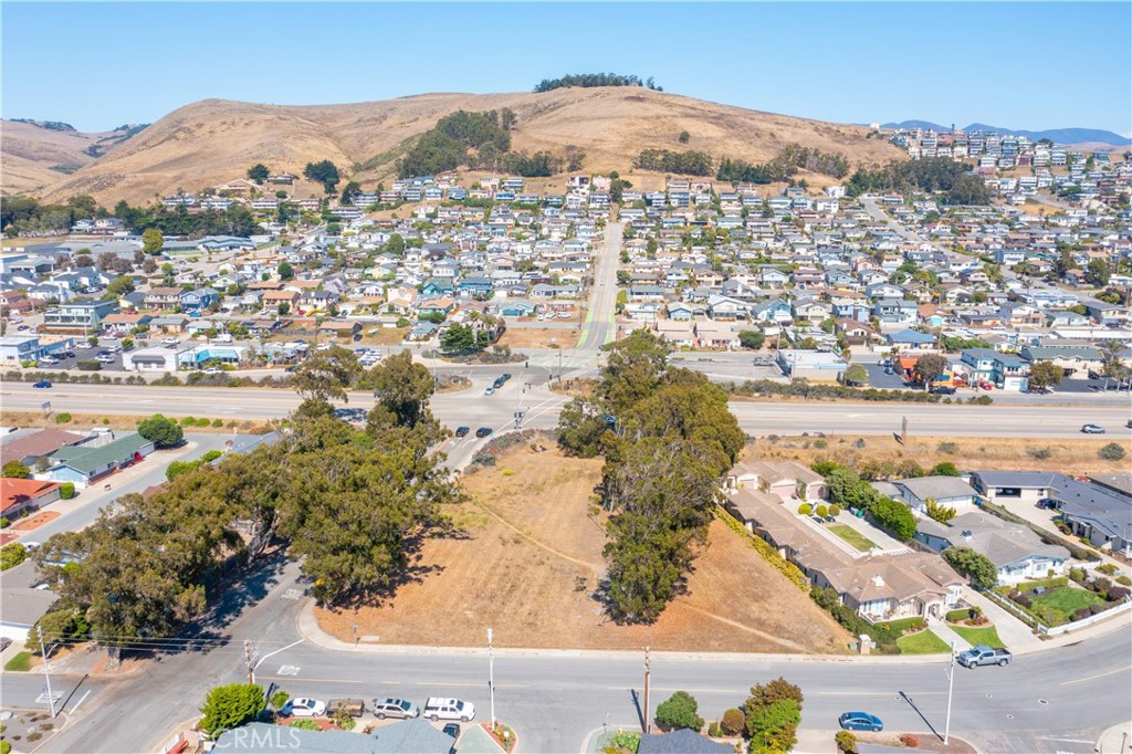 2783 Coral Ave, Morro Bay, CA 93442