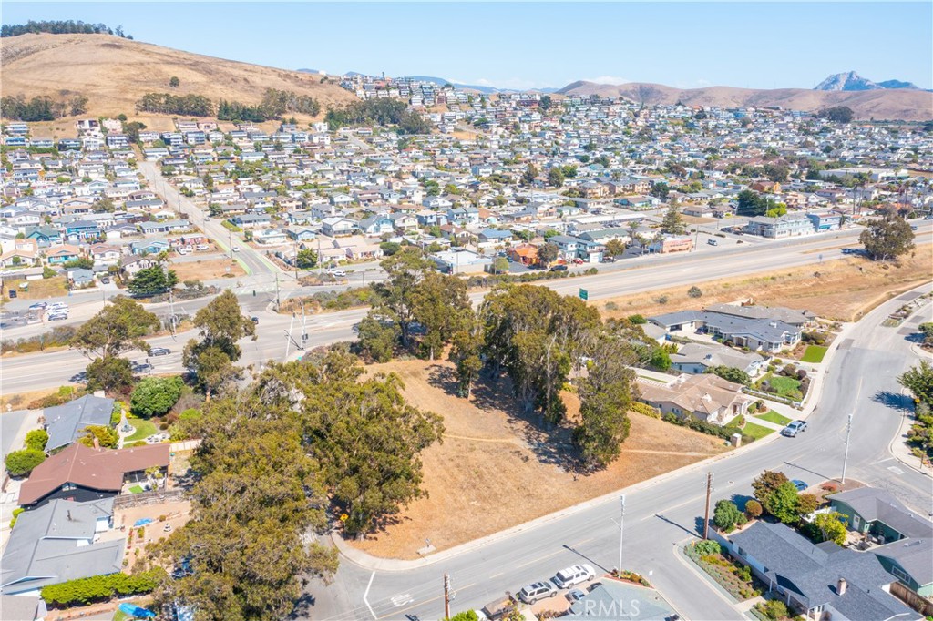 2783 Coral Ave, Morro Bay, CA 93442