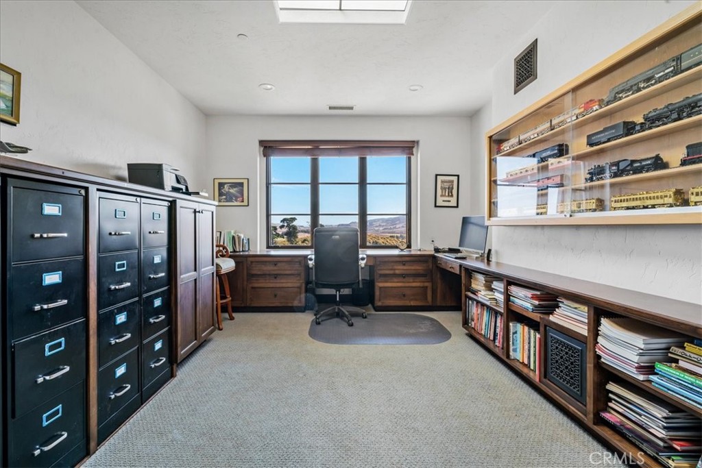 3515 Turri Rd, San Luis Obispo, CA 93405