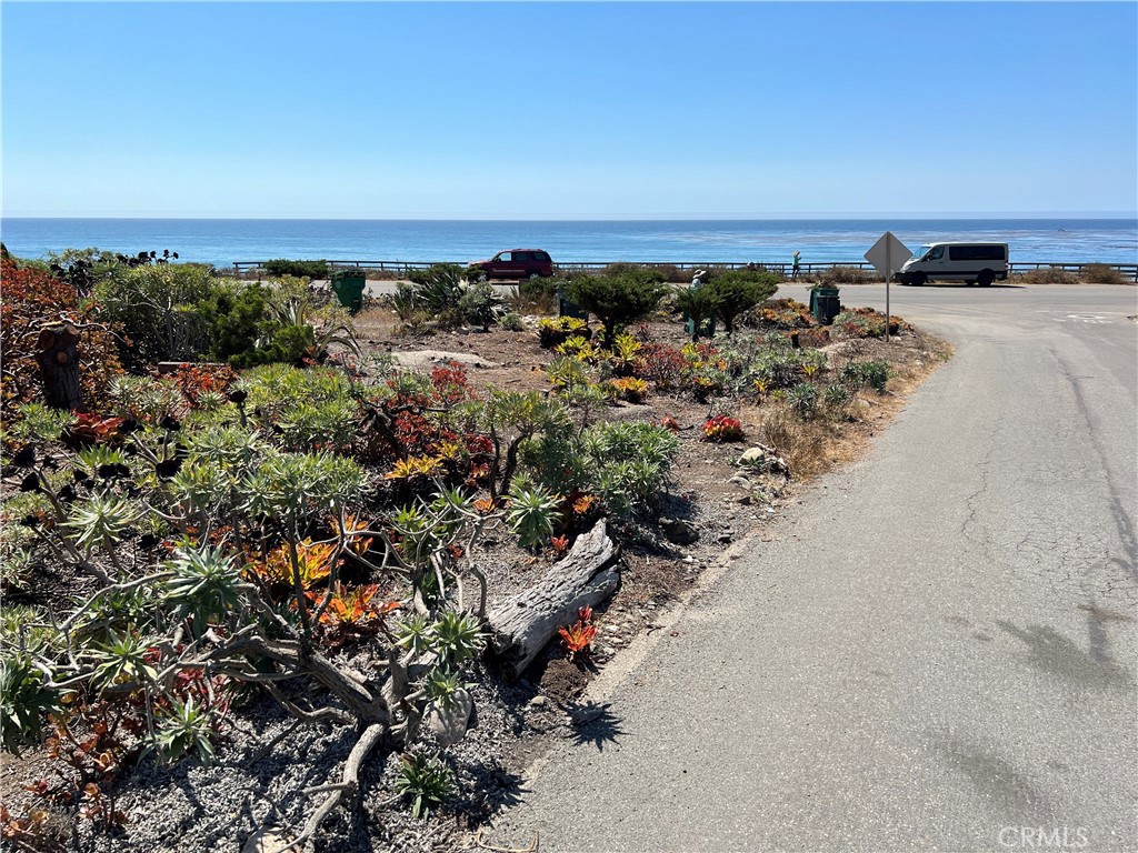 5978 Moonstone Beach Dr, Cambria, CA 93428