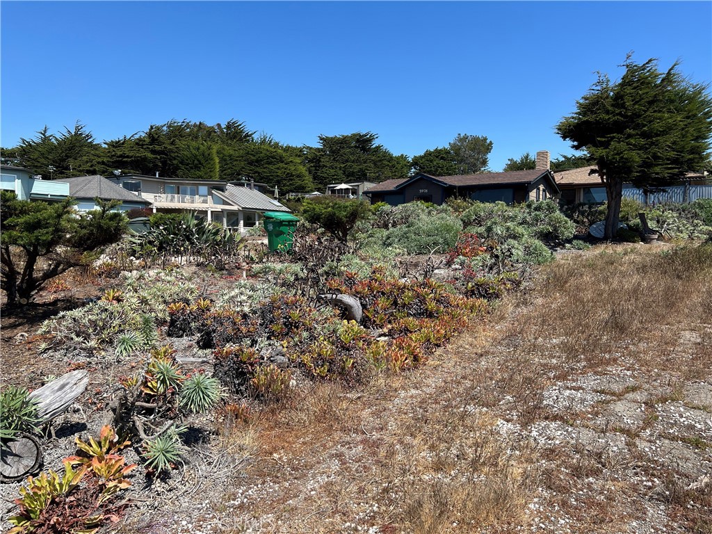 5978 Moonstone Beach Dr, Cambria, CA 93428