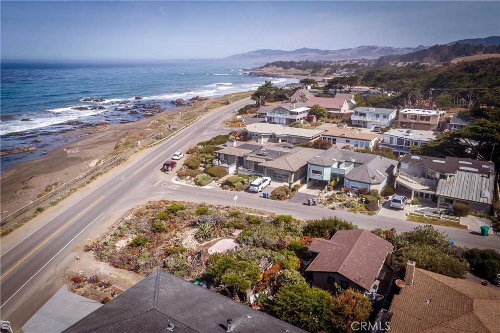 5978 Moonstone Beach Dr, Cambria, CA 93428