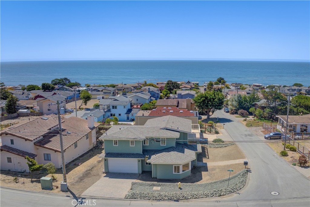 396 Castle, Cambria, CA 93428
