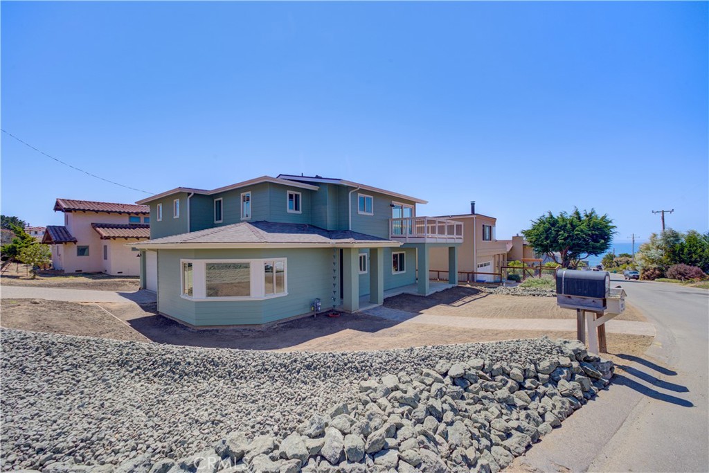 396 Castle, Cambria, CA 93428