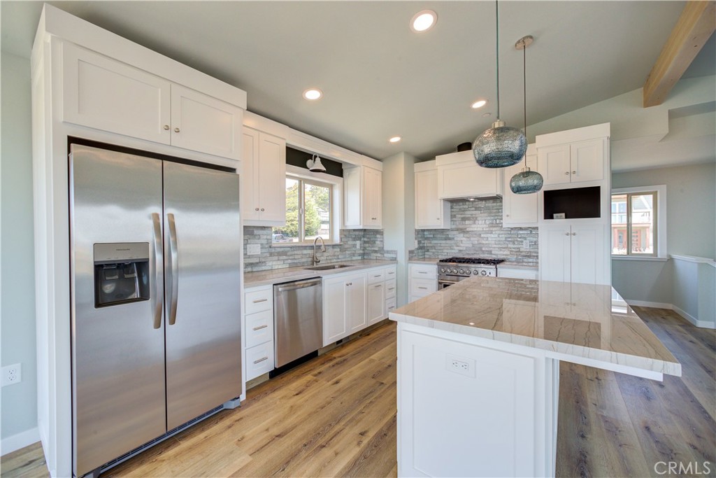 396 Castle, Cambria, CA 93428