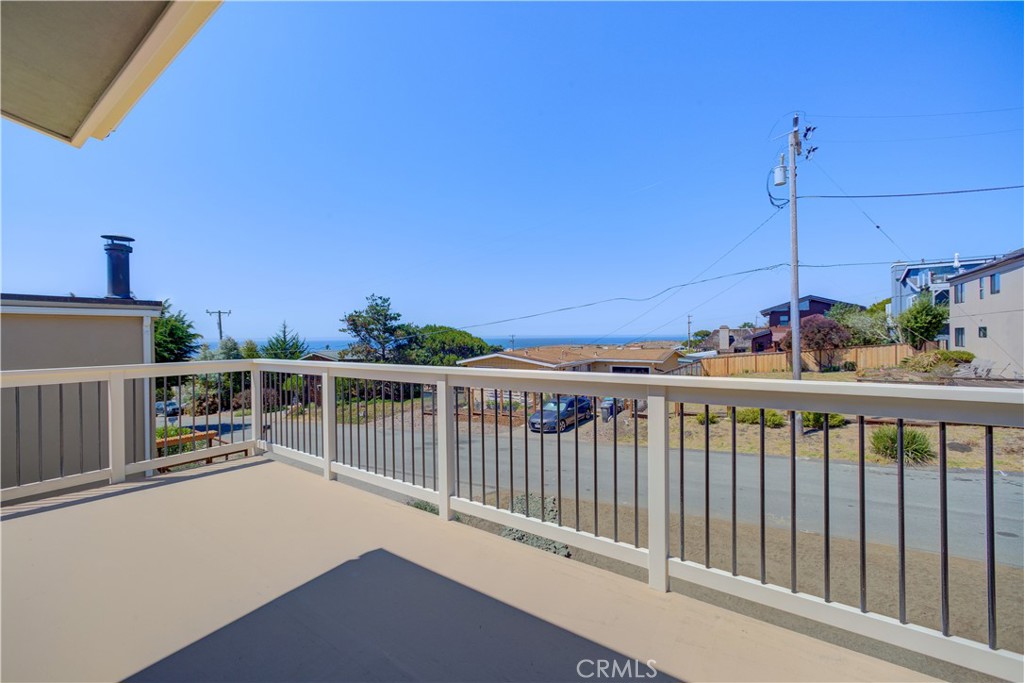 396 Castle, Cambria, CA 93428