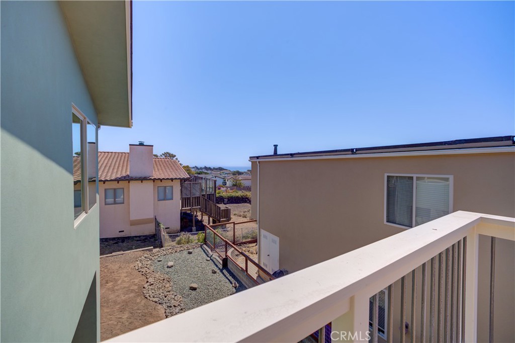 396 Castle, Cambria, CA 93428