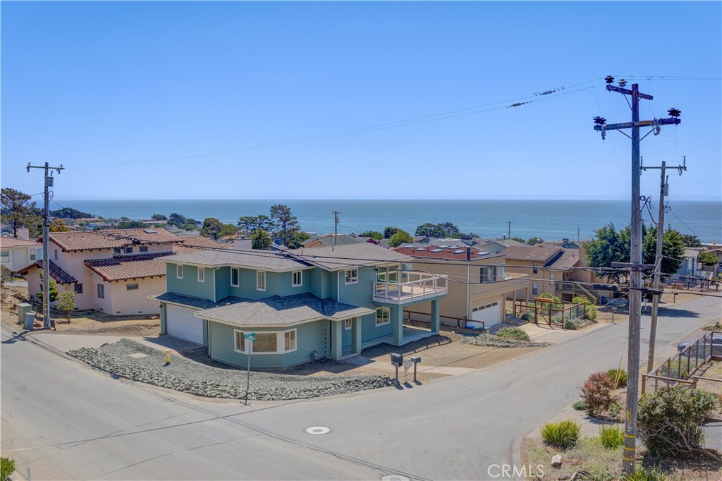 396 Castle, Cambria, CA 93428