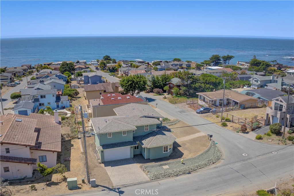 396 Castle, Cambria, CA 93428