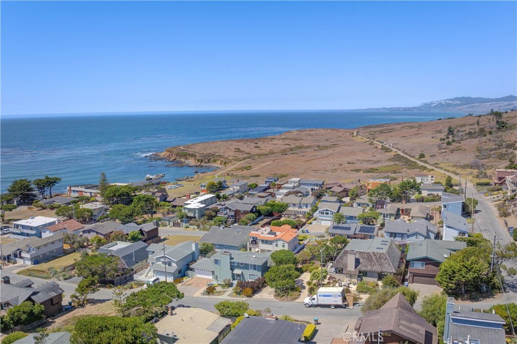 396 Castle, Cambria, CA 93428
