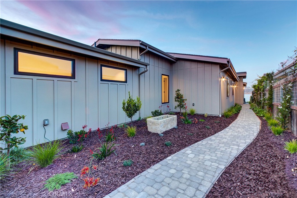 670 Santa Lucia Ave, Los Osos, CA 93402