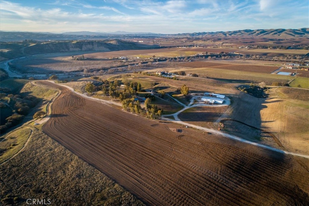 7201 Airport Rd, Paso Robles, CA 93446