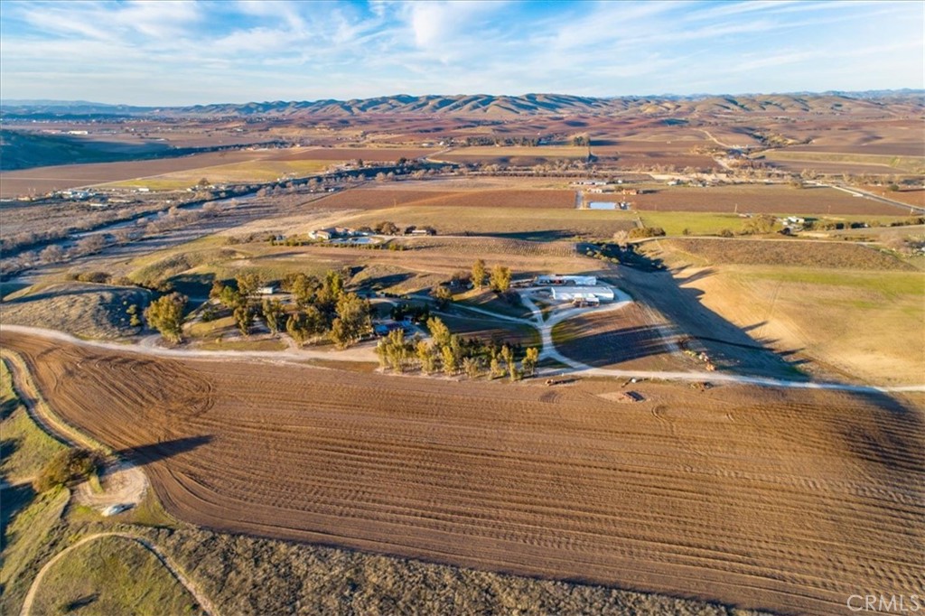 7201 Airport Rd, Paso Robles, CA 93446
