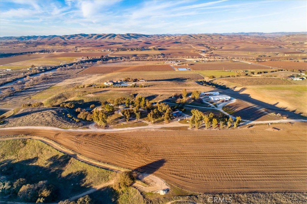 7201 Airport Rd, Paso Robles, CA 93446