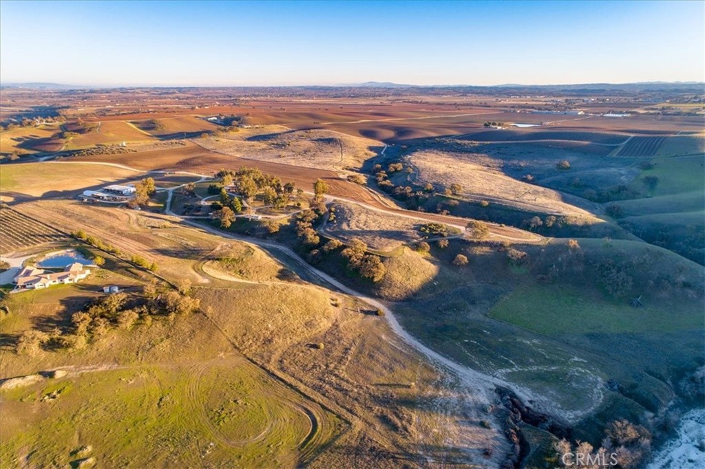 7201 Airport Rd, Paso Robles, CA 93446