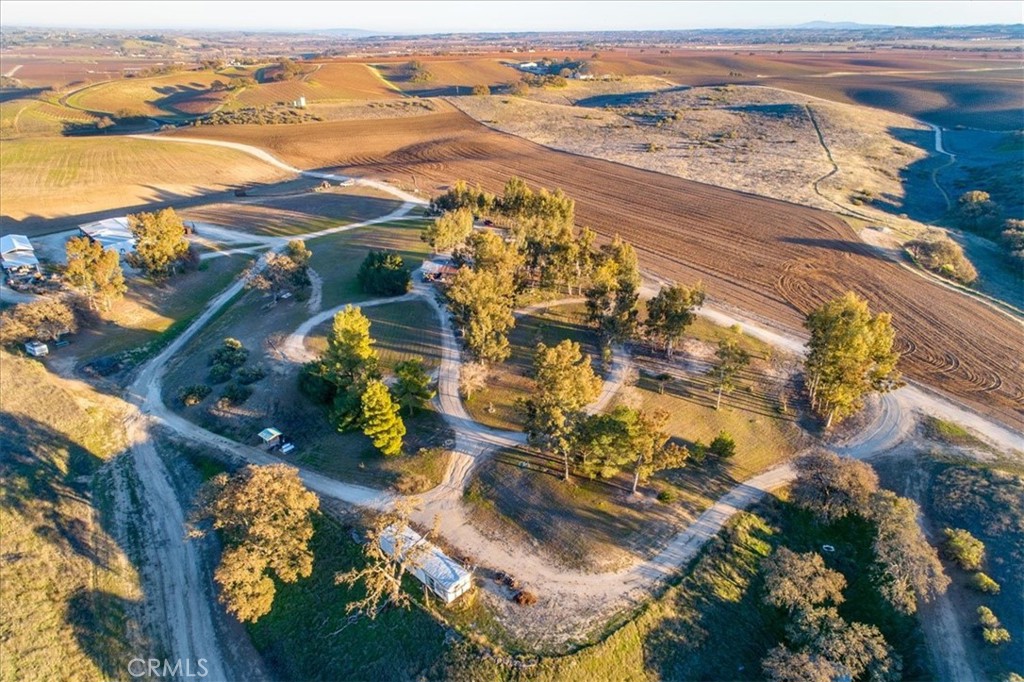 7201 Airport Rd, Paso Robles, CA 93446