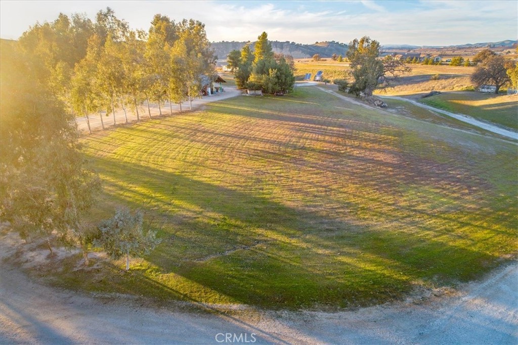 7201 Airport Rd, Paso Robles, CA 93446