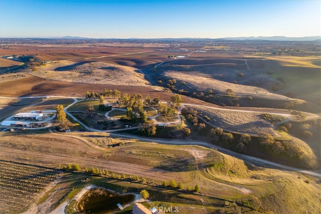 7201 Airport Rd, Paso Robles, CA 93446