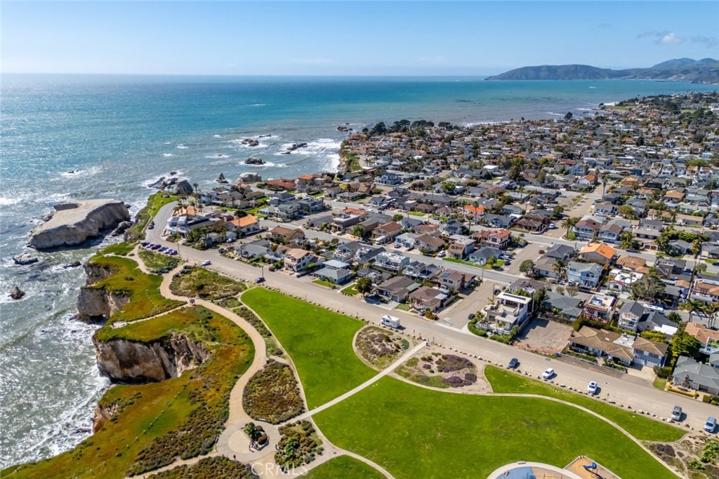 178 Cliff Ave, Pismo Beach, CA 93449