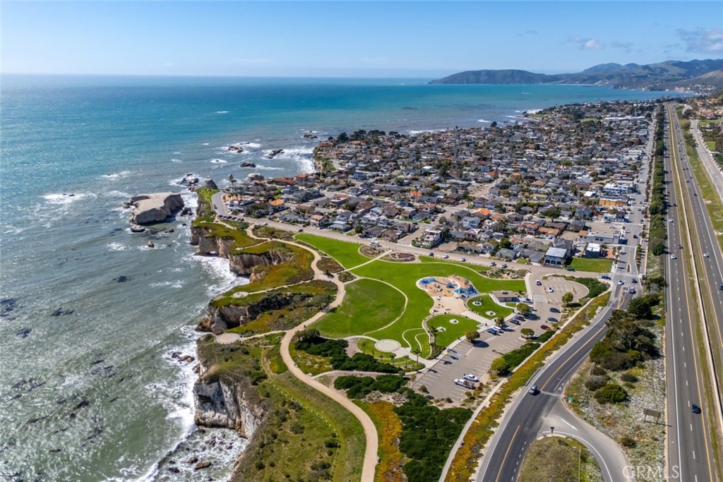 178 Cliff Ave, Pismo Beach, CA 93449
