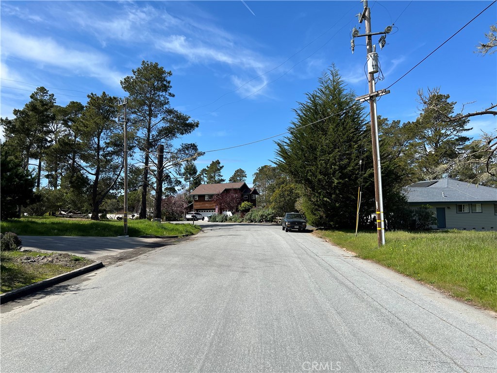 2540 Malvern St, Cambria, CA 93428