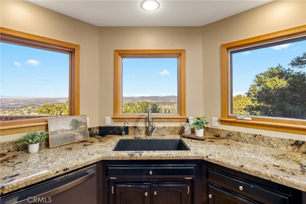 10885 San Marcos Rd, Atascadero, CA 93422