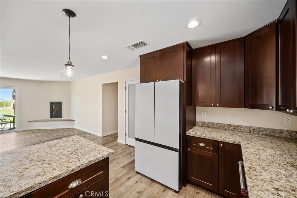 6095 Vista Serrano Way, Paso Robles, CA 93446