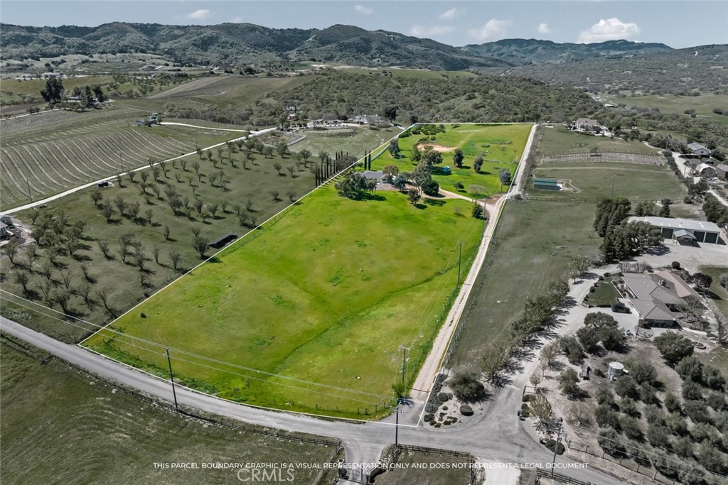 6095 Vista Serrano Way, Paso Robles, CA 93446