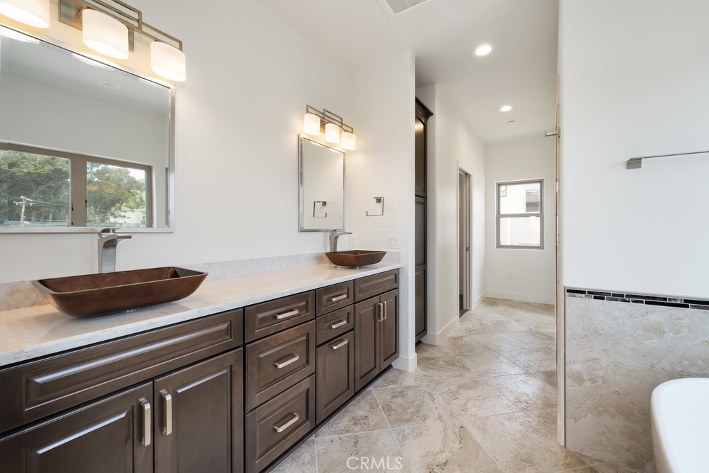 2901 Ocean Boulevard, Cayucos, CA 93430