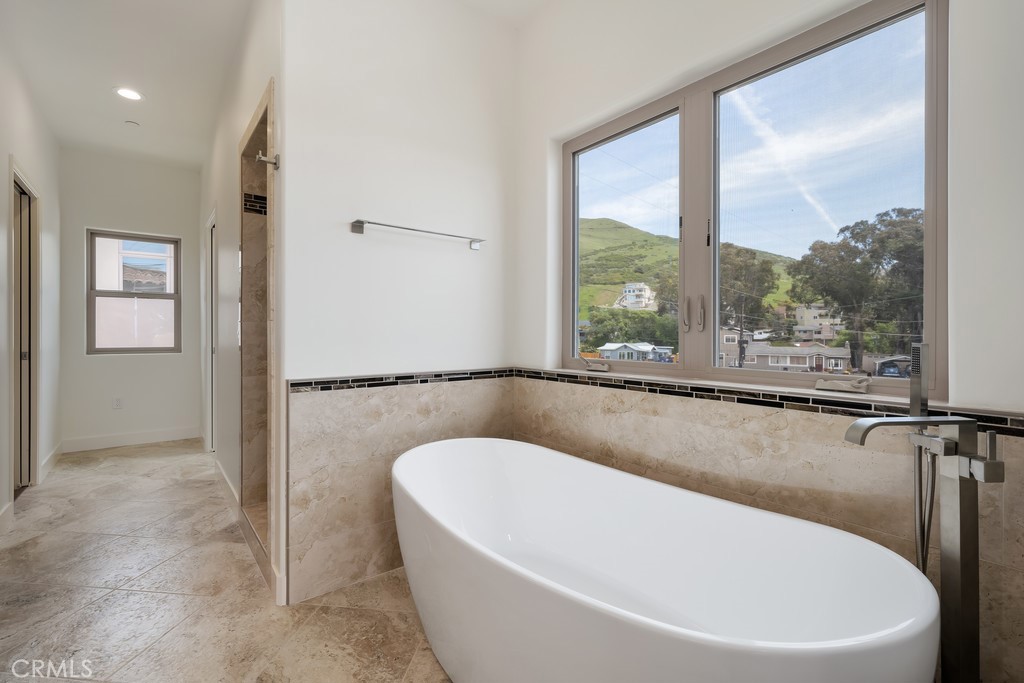 2901 Ocean Boulevard, Cayucos, CA 93430
