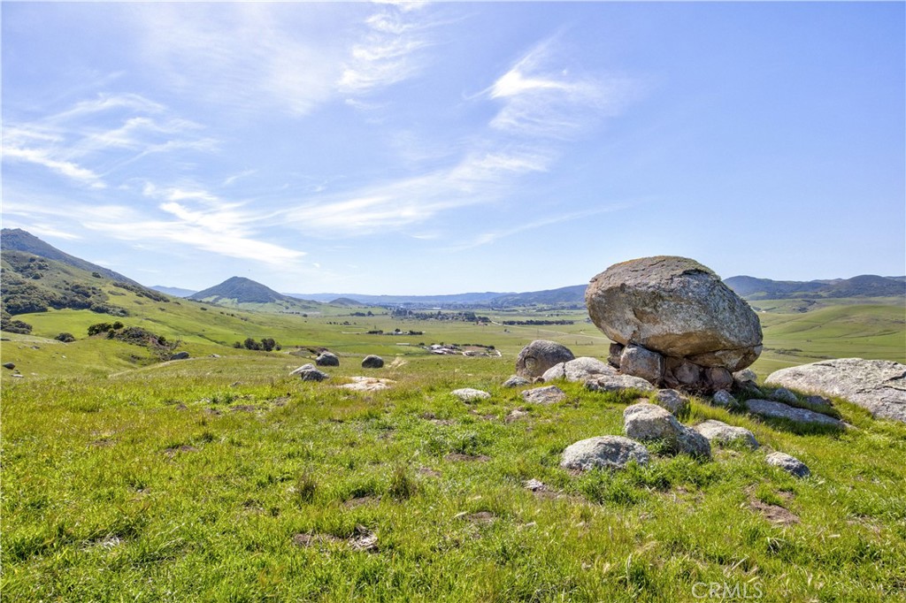 1498 O'Connor Way, San Luis Obispo, CA 93405