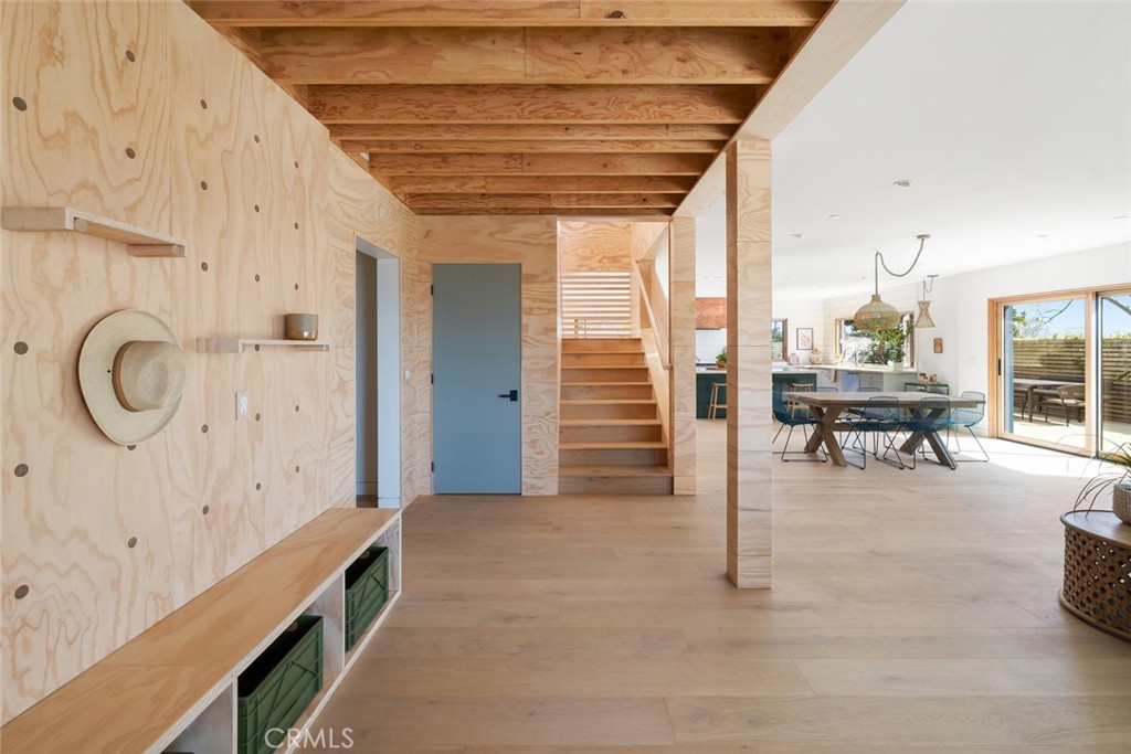 170 Surf St, Pismo Beach, CA 93449