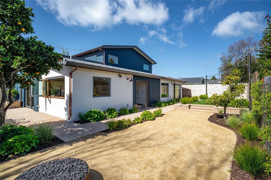 170 Surf St, Pismo Beach, CA 93449