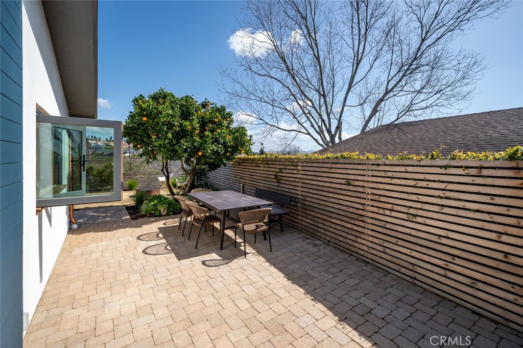 170 Surf St, Pismo Beach, CA 93449