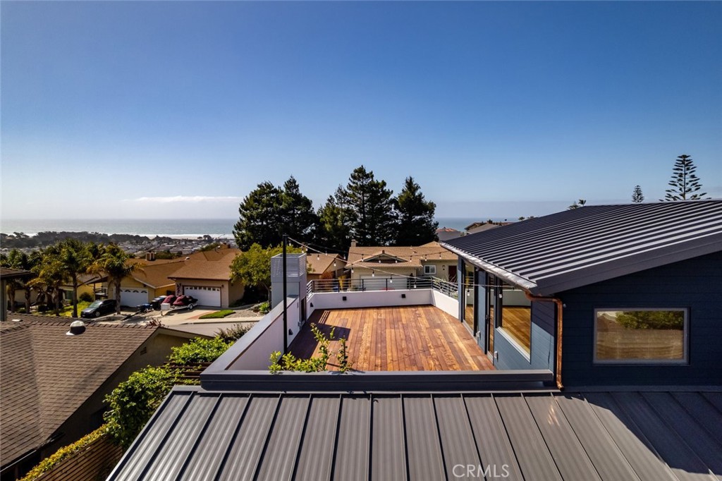 170 Surf St, Pismo Beach, CA 93449