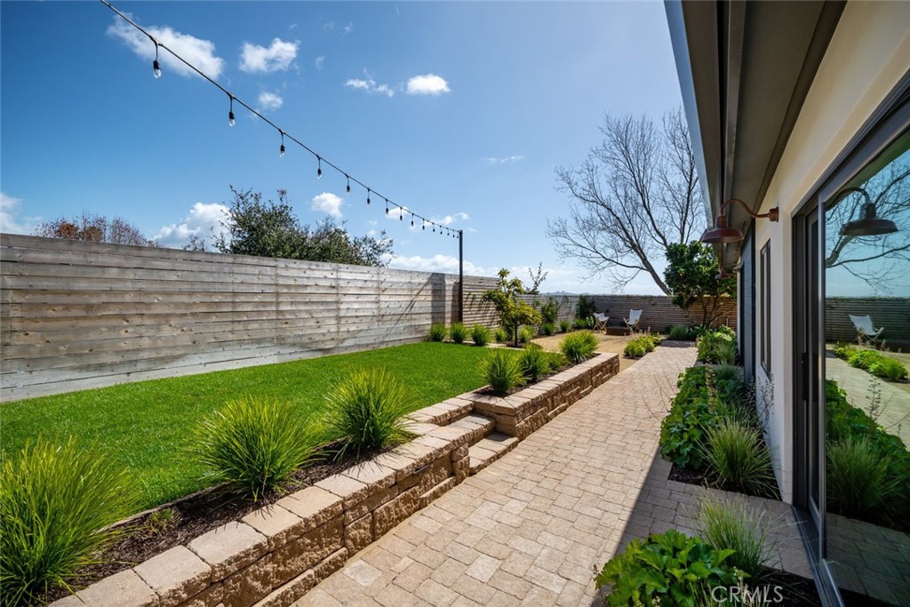 170 Surf St, Pismo Beach, CA 93449