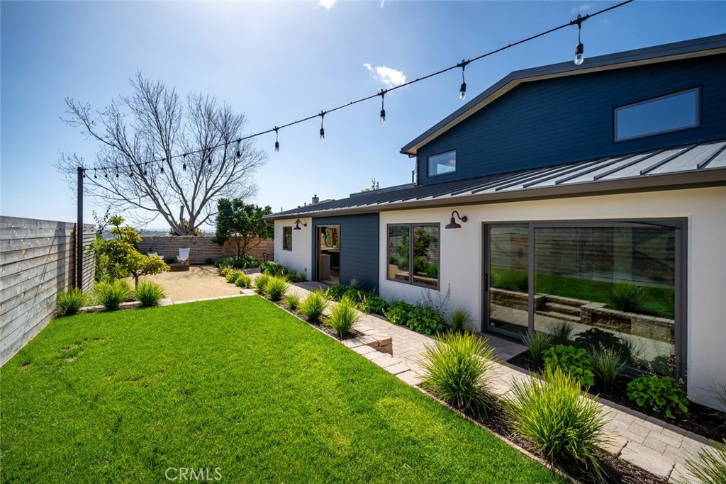 170 Surf St, Pismo Beach, CA 93449