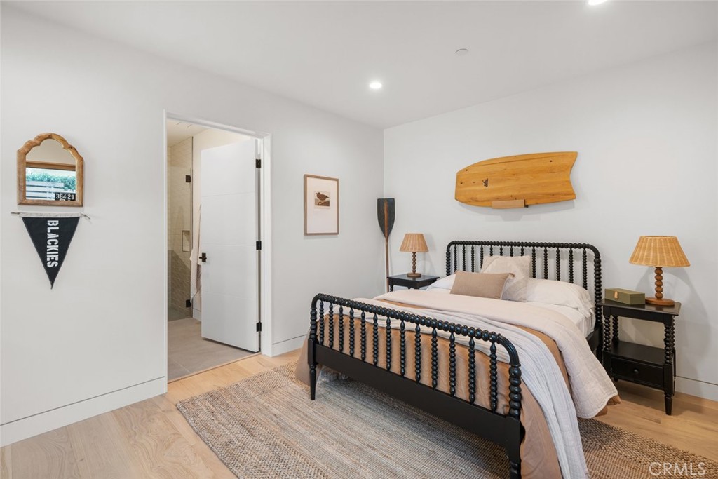 170 Surf St, Pismo Beach, CA 93449