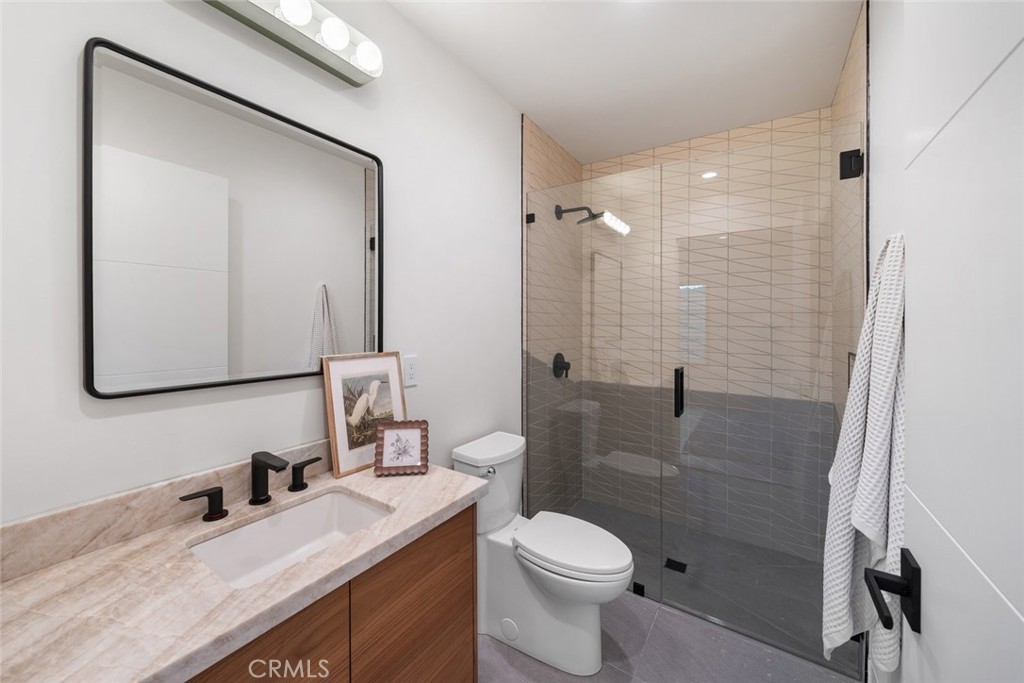 170 Surf St, Pismo Beach, CA 93449