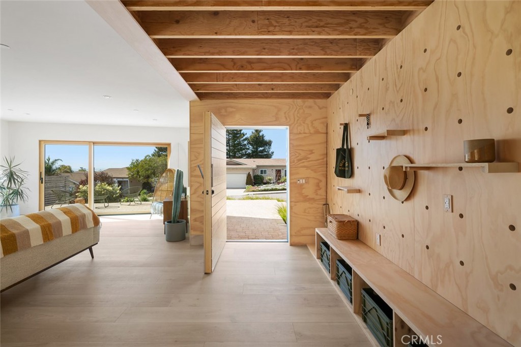 170 Surf St, Pismo Beach, CA 93449