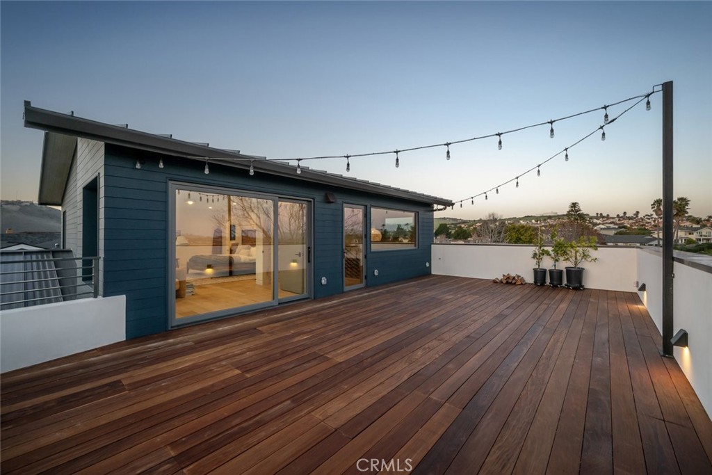 170 Surf St, Pismo Beach, CA 93449