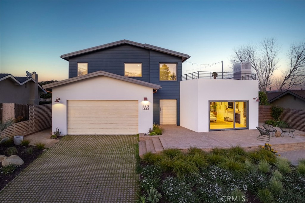 170 Surf St, Pismo Beach, CA 93449