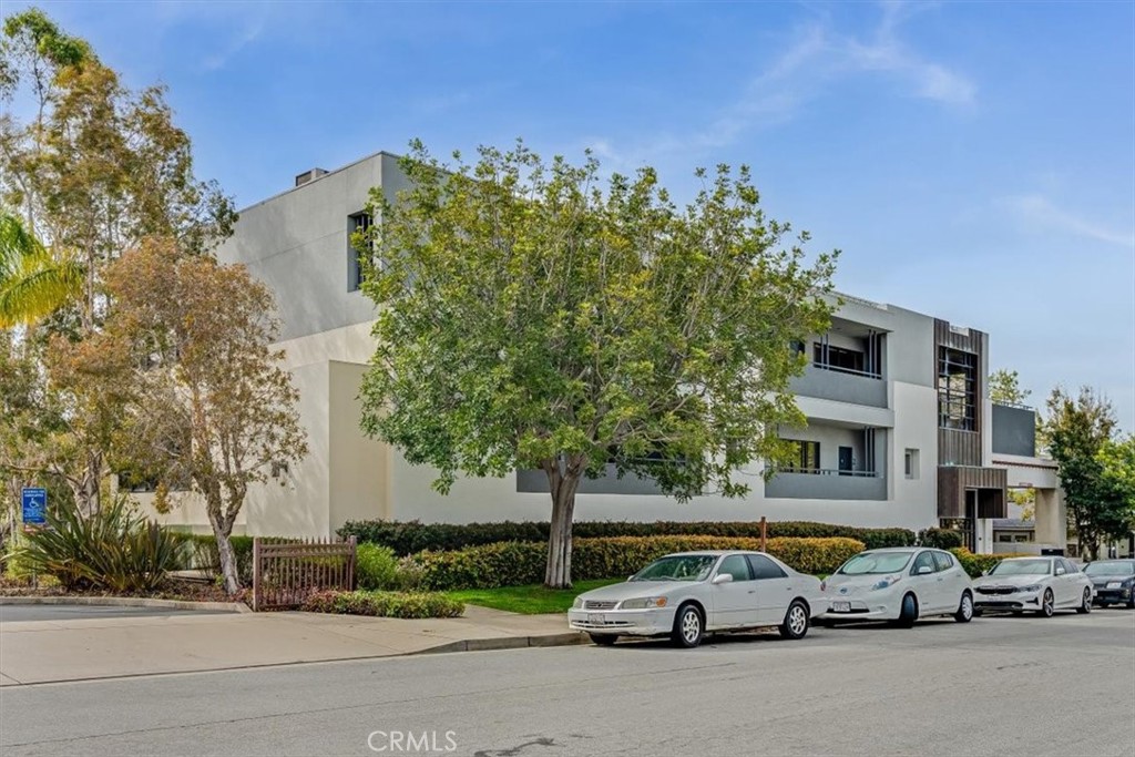 1035 Peach St #302, San Luis Obispo, CA 93401
