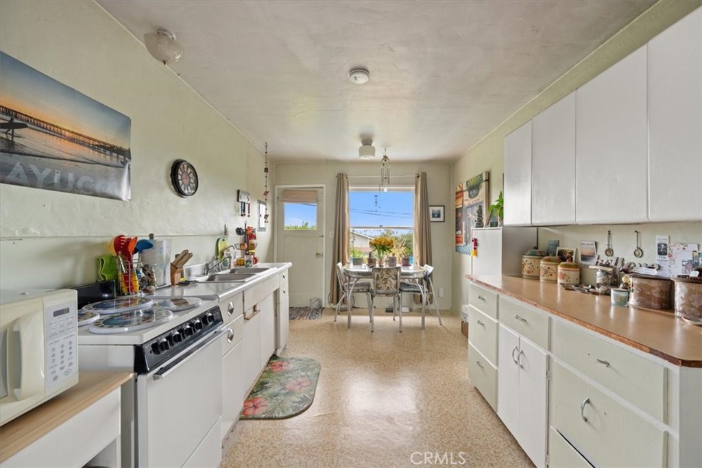 685 Kings Ave, Morro Bay, CA 93442