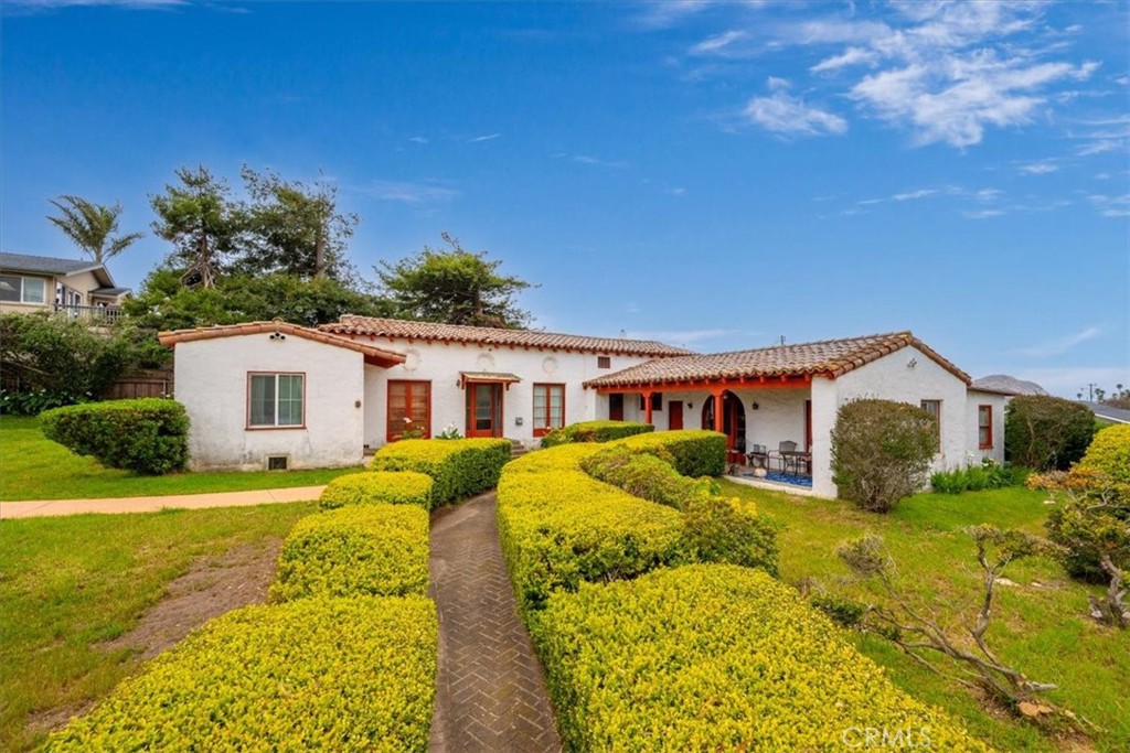 685 Kings Ave, Morro Bay, CA 93442