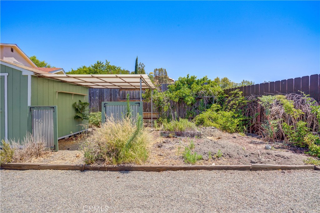 8920 Arcade Rd, Atascadero, CA 93422